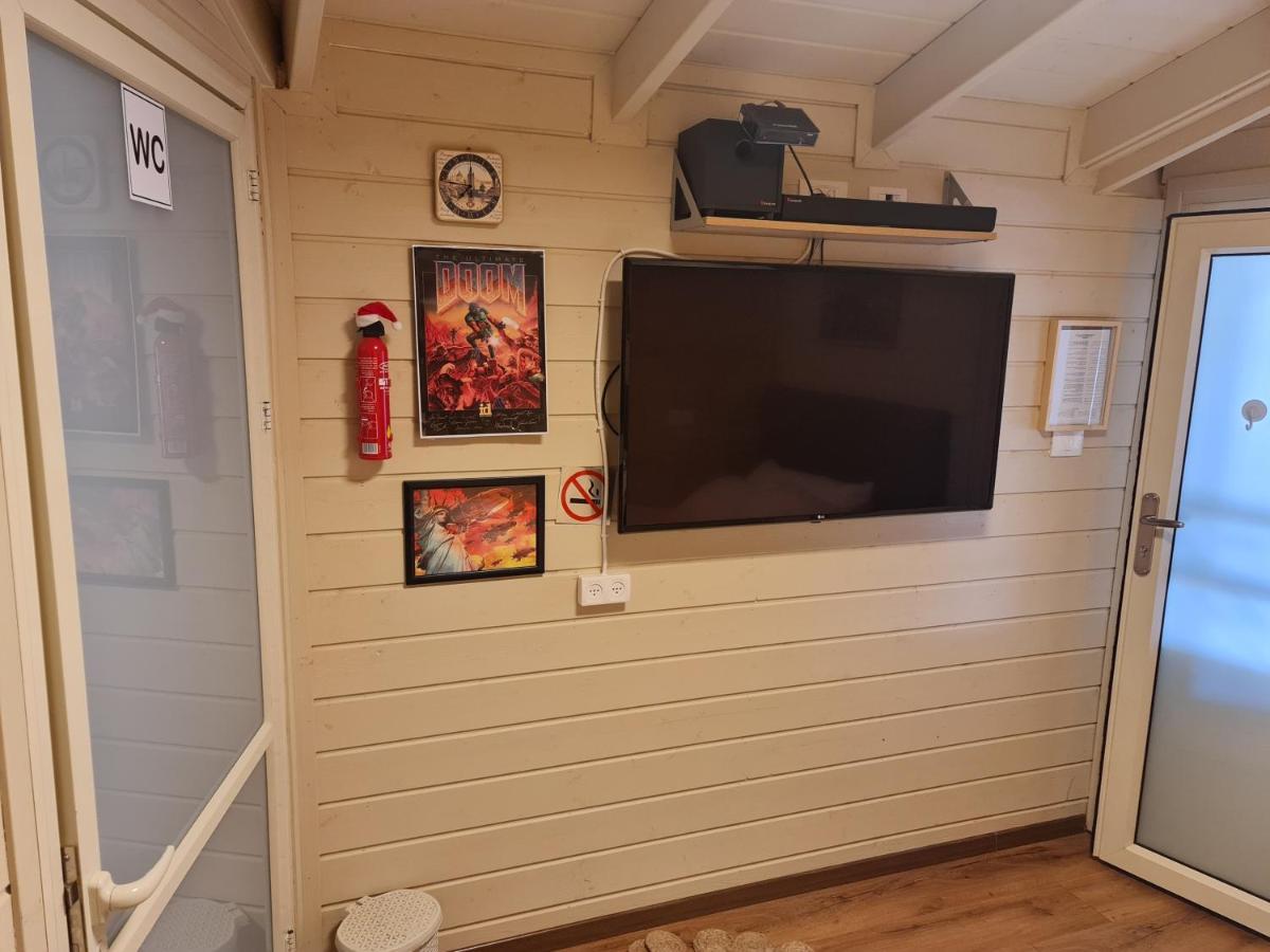 Vida Bhermon 2, One Small Wooden Cabin Madżdal Szams Zewnętrze zdjęcie